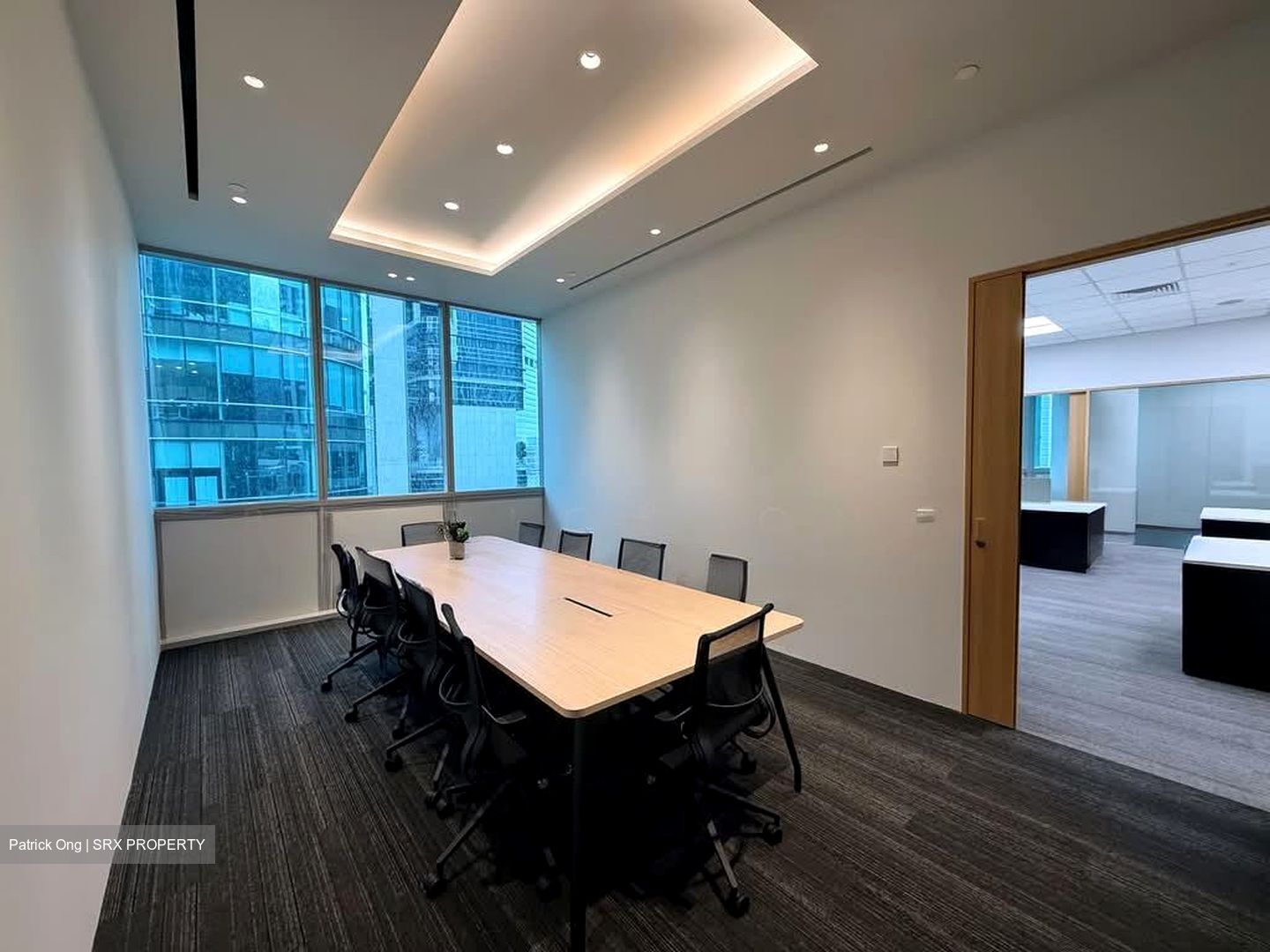 Parakou Building (D1), Office #581716551